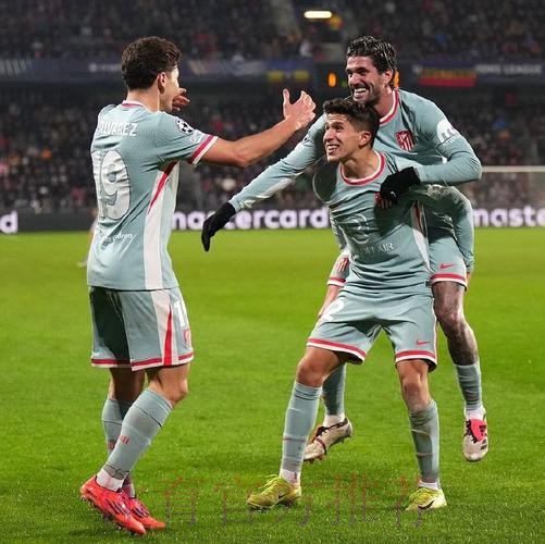 西蒙尼:除了皇马 欧战对其他西班牙球队都是困难的 西蒙尼:除了皇马 欧战对其他西班牙球队都是困难的